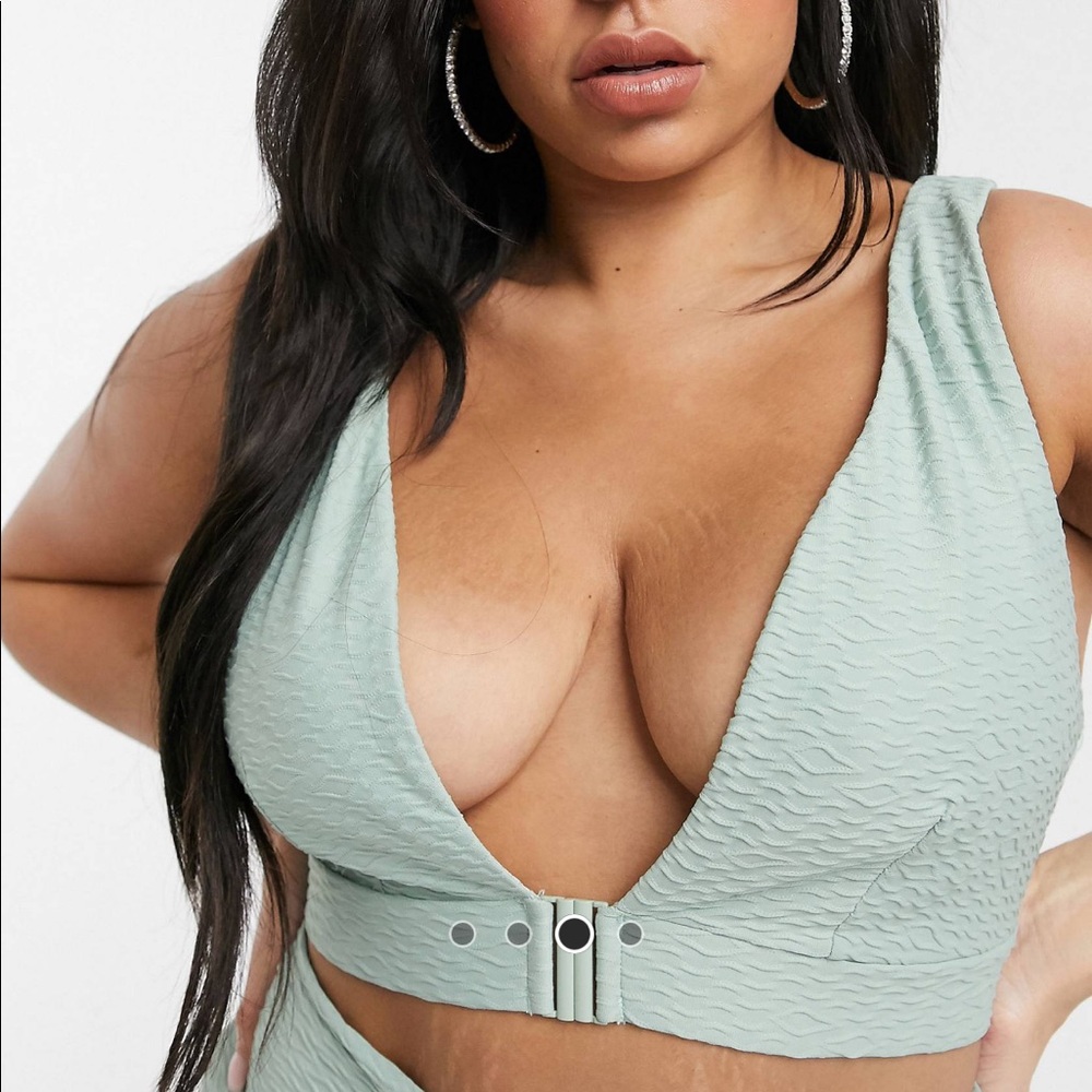 NWOT ASOS Green bikini top